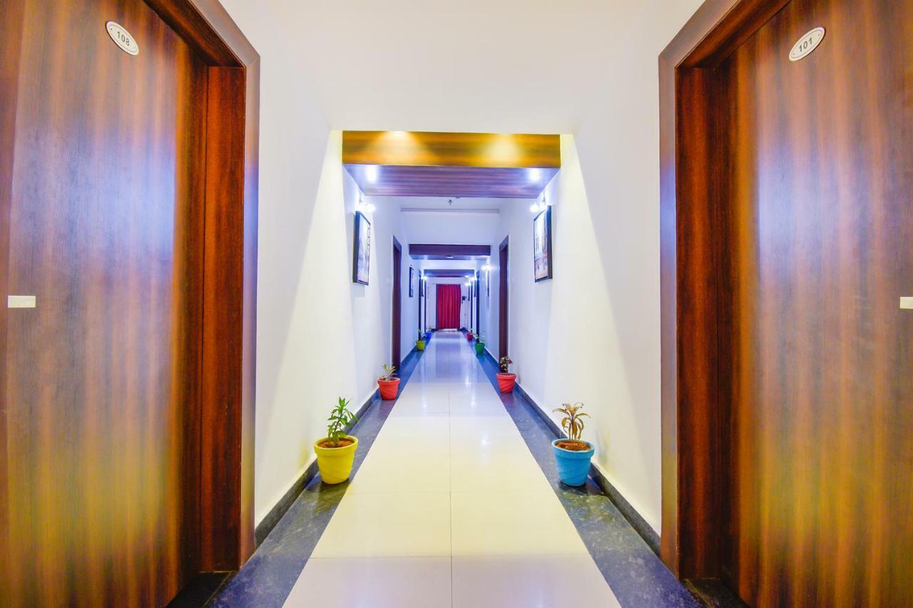 Fabhotel Pentagon Next - Bhubaneswar Railway Station Экстерьер фото